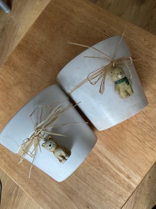 Buy & Sell Bexley Barnehurst - Bexley - Photos for 2 cute indoor plant pots
