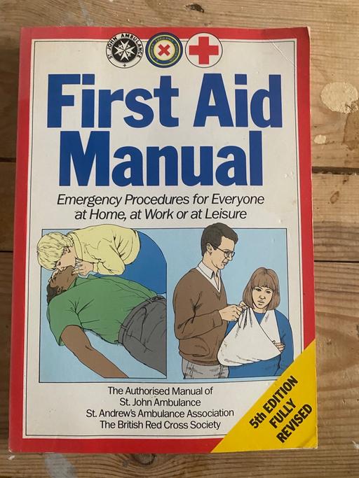 Buy & Sell Lancashire Blackpool - Photos for First Aid Manual Emergency Procedures