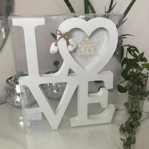 Buy & Sell Gloucestershire South Gloucestershire - Photos for Love heart frame white picture photo stand