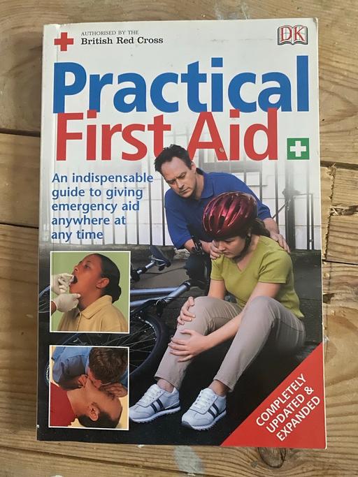 Buy & Sell Lancashire Blackpool - Photos for Practical First Aid book