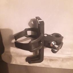 Selling a E Scooter Bottle Holder,Bevef used as dontcquite fit my model.