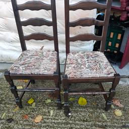 vintage dark oak ladderback dining chairs 
good condition condition
collect Sheffield s5 or can deliver locally for fuel costs