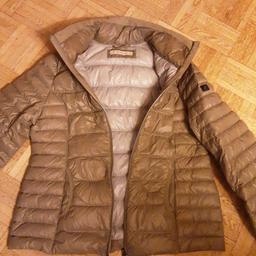 Schöne leichte warme Daunen Jacke von Esprit gr. xl