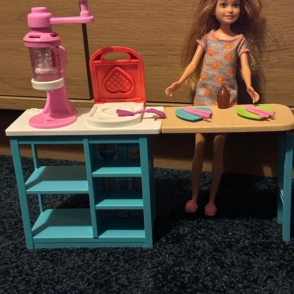 Barbie Breakfast Playset With Stacie Doll - Working Waffle Maker & Whipped Cream Machine