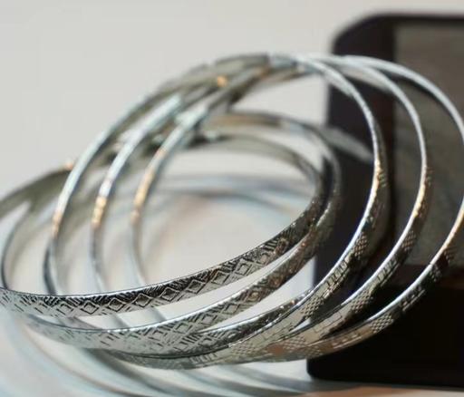 Buy & Sell Healey Rochdale - Photos for ladies Bangle Set. silver plated