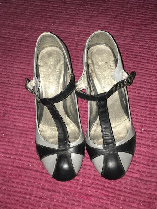 Buy & Sell North London Hoxton - North London - Photos for Fab high heeled shoes