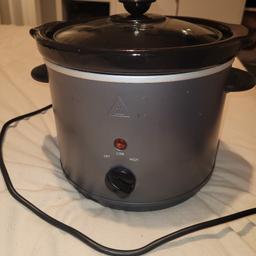 Small slow cooker perfect for 2/3 especially with the colder nights coming up
cannot remember the size but thinks its 1.8L