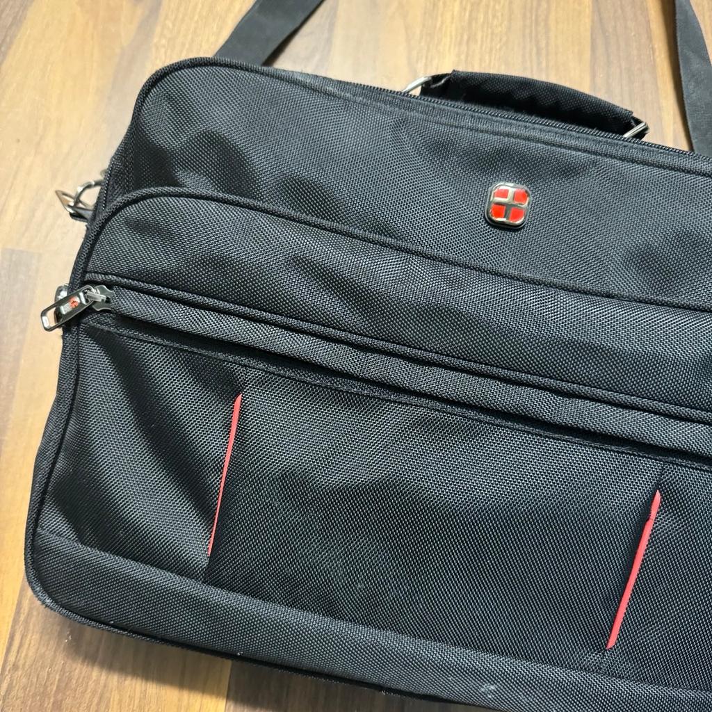 Laptop Notebook Tasche großviel Stauraum Staufächer