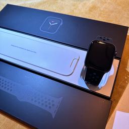 Apple Watch SE 40mm + Cellular
Sportarmband Nike

ganz feine Kratzer
inkl. Originalverpackung und Ladegerät