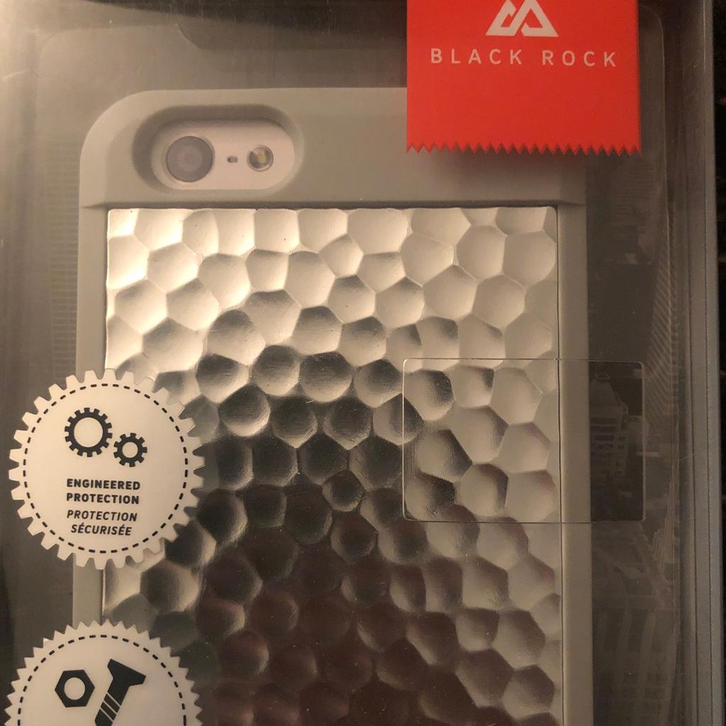 Brand new, new been opened Silver Black Rock iPhone 6/ 6s case.

Hammered skin design. Very strong and drop tested.

Collection from Bradford, West Yorkshire. Am happy to post out via Royal Mail Signed for delivery if P&P is paid for (approx. £4 - £5.50)