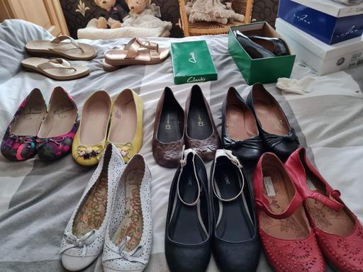 Buy & Sell Warwickshire North Warwickshire - Photos for Ladies shoes white &brown sold.£5A pair