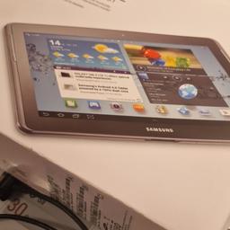 Samsung Tablett 2 10.1
Grau keine Kratzer oder so was wenig benutzt ser gute zuschtand besichtigung zum prüfen möglich. Privat Verkauf dacher Keine Garantie.