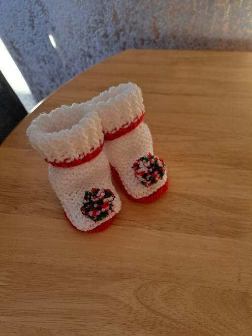 Buy & Sell Staffordshire Stoke-on-Trent - Photos for NEW-UNISEX Baby's Ugg Bootees 0-3 m