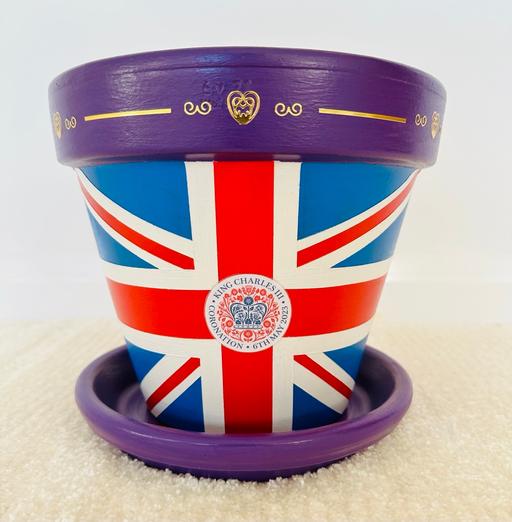 Buy & Sell Norfolk Great Yarmouth - Photos for Hand Painted Royal Jubilee Coronation Pot