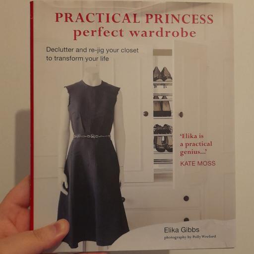 Buy & Sell Greater Manchester Manchester - Photos for Practical Princess Perfect Wardrobe [Book]