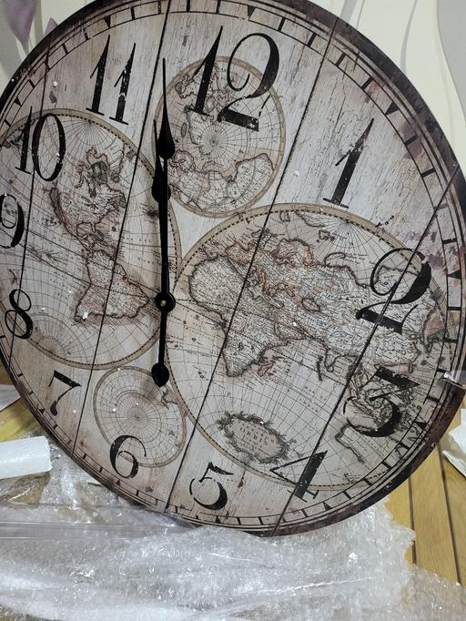 Buy & Sell Greater Manchester Rochdale - Photos for Large Rustic Wall Clock with World Map Design