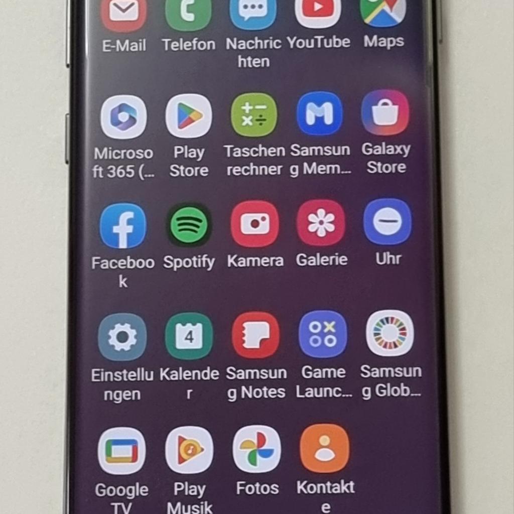 W- 0000

Verkaufe mein Samsung Galaxy S10 DUOS im Top Zustand!
✅️Modell: G 973F SM-6973F/OS
✅️Android- Version 10
Das Smartphone wurde immer mit Hülle und Panzerglas benutzt, somit sind auch keine Kratzer vorhanden.

✅️Kleine Maken auf SIM- Kartenhalter fast unsichtbar

✅️Top Gerät. Wurde bereits zurückgesetzt.
Das Handy ist ca. 2 Jahre alt und läuft auch technisch einwandfrei.

✅️Akkuzustand gut.

Speichergröße 128 GB
Farbe Prism Black
SD Kartenslot für Speichererweiterung
Nano-SIM
Wasserdicht
Schnellladefunktion,

✅️ Daten & Ladekabel USB TYP-C AUF TYP-C. Schwarz

✅️ Ohne original verpackt

Bei weiteren Fragen einfach melden!
Ich verkaufe generell nur Sachen, die einwandfrei funktionieren.

Versand möglich.

Keine Garantie oder Rücknahme, da Privatverkauf!
Tierfreier Nichtraucherhaushalt.