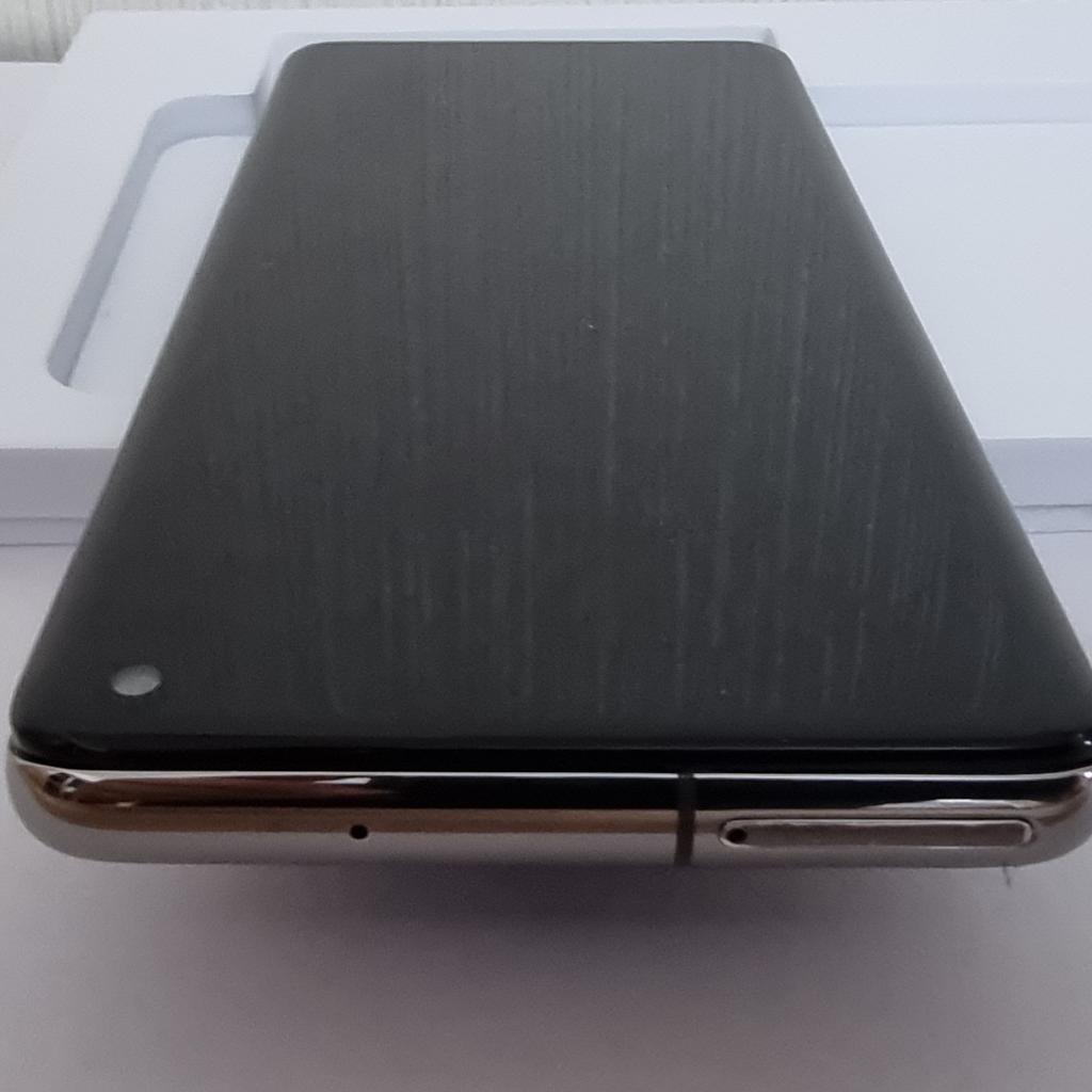 W- 0000

Verkaufe mein Samsung Galaxy S10 DUOS im Top Zustand!
✅️Modell: G 973F SM-6973F/OS
✅️Android- Version 10
Das Smartphone wurde immer mit Hülle und Panzerglas benutzt, somit sind auch keine Kratzer vorhanden.

✅️Kleine Maken auf SIM- Kartenhalter fast unsichtbar

✅️Top Gerät. Wurde bereits zurückgesetzt.
Das Handy ist ca. 2 Jahre alt und läuft auch technisch einwandfrei.

✅️Akkuzustand gut.

Speichergröße 128 GB
Farbe Prism Black
SD Kartenslot für Speichererweiterung
Nano-SIM
Wasserdicht
Schnellladefunktion,

✅️ Daten & Ladekabel USB TYP-C AUF TYP-C. Schwarz

✅️ Ohne original verpackt

Bei weiteren Fragen einfach melden!
Ich verkaufe generell nur Sachen, die einwandfrei funktionieren.

Versand möglich.

Keine Garantie oder Rücknahme, da Privatverkauf!
Tierfreier Nichtraucherhaushalt.