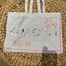 - This is cotton shopping bag from the official Gucci website.
- Never used, completely new.
- A green welcome envelope from Gucci will also be included!
❤️No offers❤️