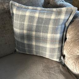 Cushions from next good condition cost £18 sell for £10 each
