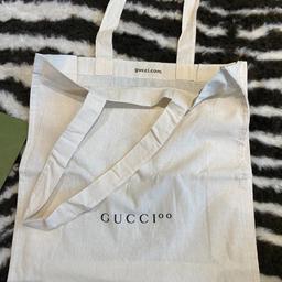 - This is 100-year celebration limited edition shopping bag from Gucci website.
- Shoulder straps depth: 23cm, can be shoulder carried!
- Never used, folded, completely new.
- A welcome macha envelope from Gucci will also be included!
- Size: Width: 34 cm, Height: 37 cm, Depth: 11.5 cm.
