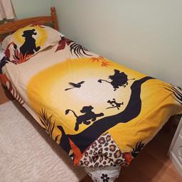 Double sided Lion King duvet and pillowcase.