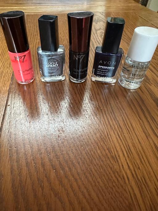 Buy & Sell West Midlands Wolverhampton - Photos for 4 branded nail varnish’s / 1Top & Base Coat