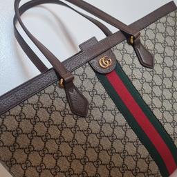 Gucci Ophidia Tote Bag
Canvas with Leather
Gold Hardware
Internal Zipped Pocket
Magnetic Clasp Closure
New Unused In Immaculate Condition
Complete with Dustbag and Authentication Cards
Originally £1250
Collection Only