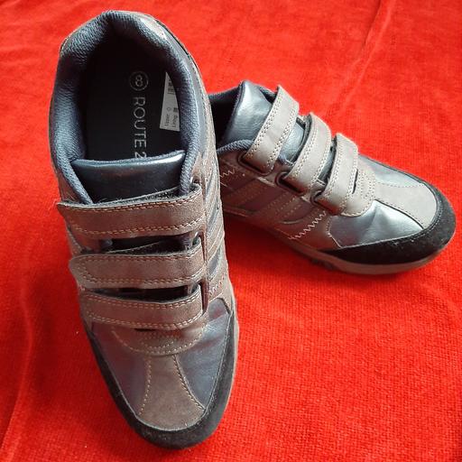 Buy & Sell Warwickshire Nuneaton and Bedworth - Photos for Mens velcro wide fit shoes trainers size 8