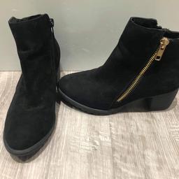 RIVER ISLAND black boots £7 size 3 only wore couple of times