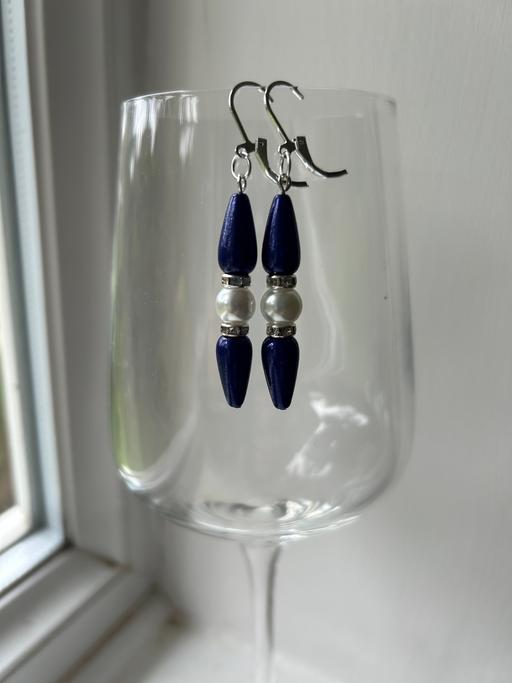 Buy & Sell Hertfordshire Dacorum - Photos for Blue Bali bead dangle earrings (new)