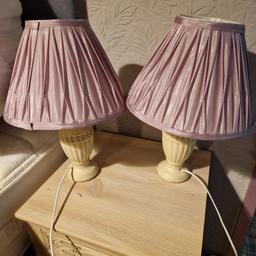A set of bedside lamps, cream pot bottom, bayonet light fitting, in good working order. Collection only