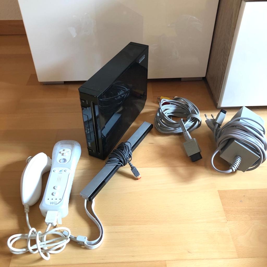 Nintendo Wii Konsole Schwarz oder Weiss in 6890 Marktgemeinde Lustenau für 40,00 € zum Verkauf