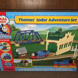 Thomas and Friends Thomas busy day on sodor set. brand new. 

train can be pushed or ran on batteries (AA)

Includes Thomas, track, bridge and engine shed

comes from a smoke / pet free home

COLLECTION ONLY S64