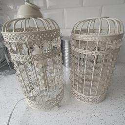 Beautiful white birdcage lamp and matching light shade change of decor forces sale.

Collection from B10
