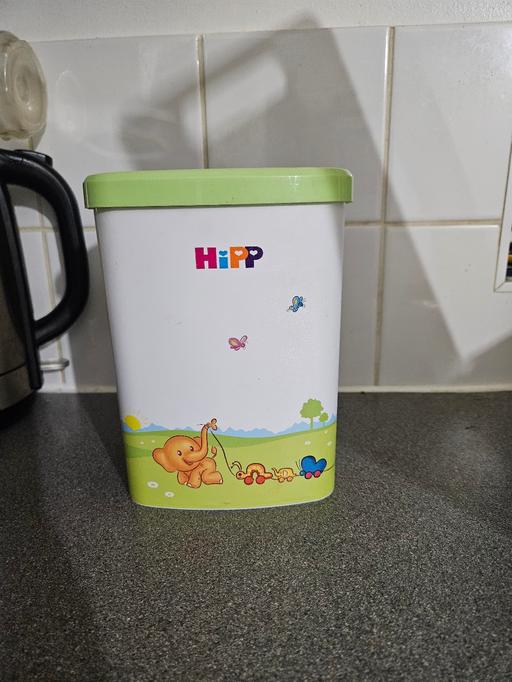 Buy & Sell West London Hillingdon - Photos for Hipp Milk Container