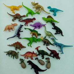 25 dinosaur toys approx 4inches each
Very good condition
To be collected