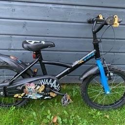Decathlon branded kids bike

Ideal first bike, can attach stabilisers if needed

Wasn’t used much - tyres have plenty of life in them. Tyres are currently flat due to being in storage, but will pump up fine. Tyre size is 16”

Great Christmas Present - currently £130 at Decathlon new