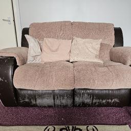 Seat in really good condition other than a few cosmetic marks here and there as can be seen in pics. Springs and recliner in fully working order.
selling for £60

Bought from The Range. Currently £649 in store (different colour)