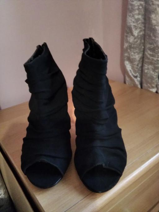 Buy & Sell Greater Manchester Bury - Photos for PEEP TOE SHOES SZ 7