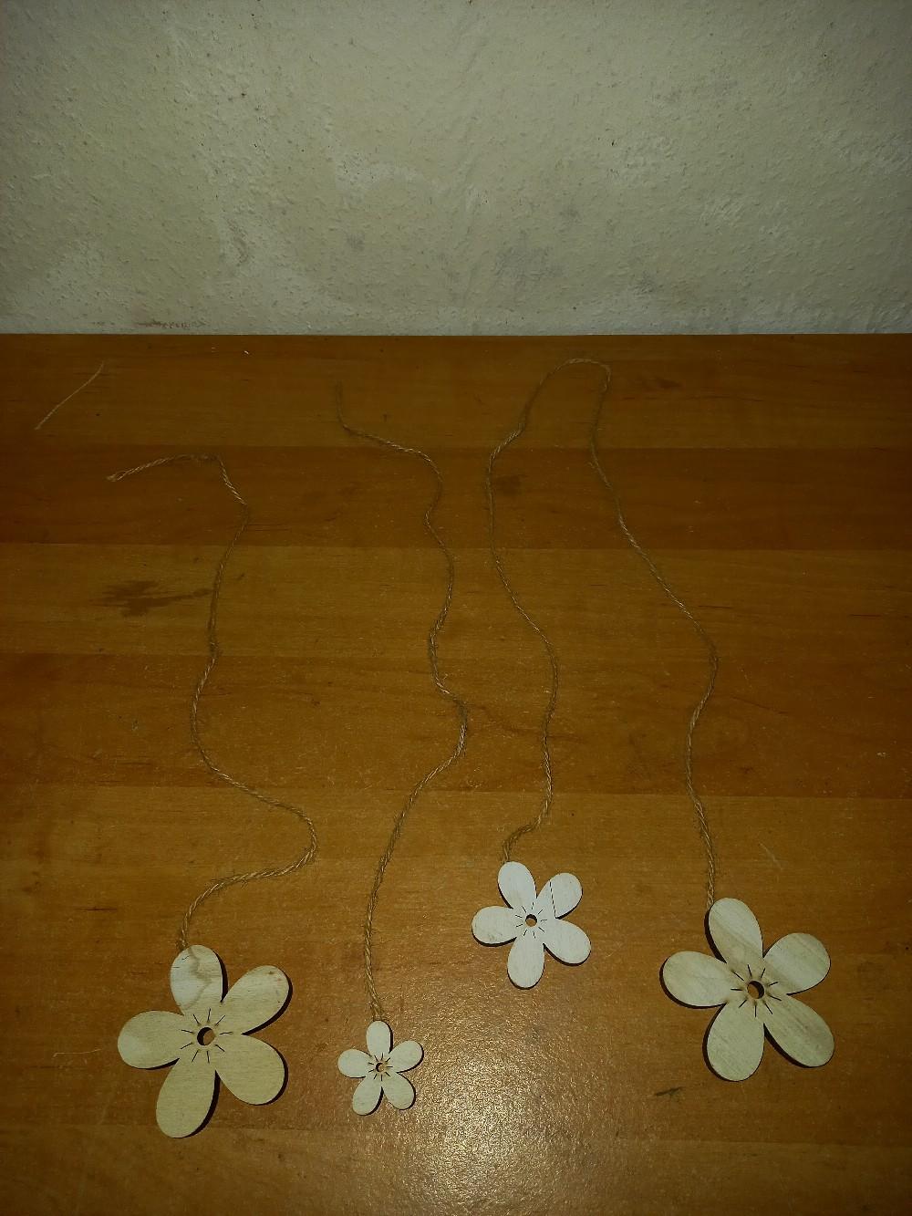 4 X Sch&ouml;ne Wand Deko Holz in 73733 Esslingen am Neckar f&uuml;r 12,00 &euro; zum