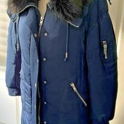 nine by savanna miller navy and black parka style coat
cost over £100 new