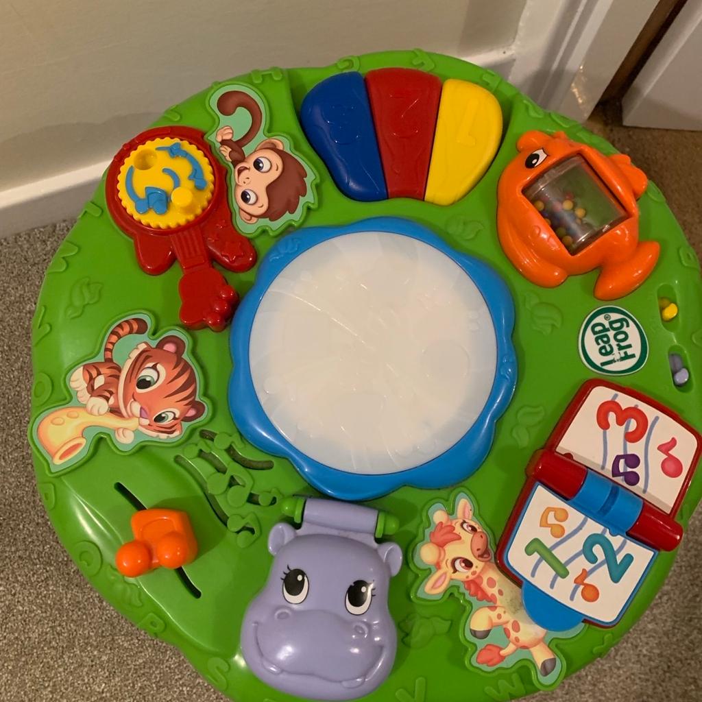 Toddler colourful play table
Leap frog
Good condition
Pick up ideal
Let me know if any questions