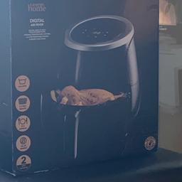 Air fryer.

New.

Boxed