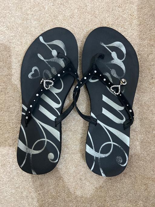 Buy & Sell South West London Richmond upon Thames - Photos for GUESS flip flops UK size 5