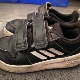 I have for sale a pair of boys infant Velcro black adidas trainers

Have been well loved but still in good condition with no major signs of wear and tear (might just need a clean up)

Size uk 6.5 INF

Collection from Lancing or I can post