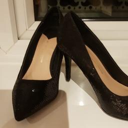 New Look black sequined shoe,size 5,brand new, never been worn, still has price tags on £28 selling for £10.ideal for that party outfit.