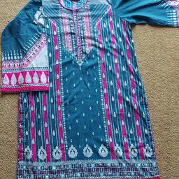 Ladies women's embroidery designer kurta size is large used but in good condition from pet and smoke free home. Please check my other items. Thanks.