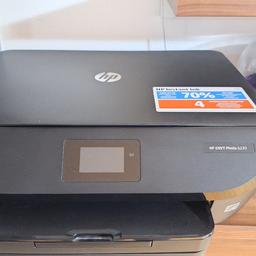 Verkaufen diesen Fotodrucker wegen einer Neuanschaffung, er funktioniert super - kann scannen und kopieren.