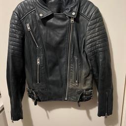 Hi and welcome to this gorgeous looking ladies All Saints Papin Leather Biker Jacket Size Uk 8 this is in mint condition worn few times only please check photos there is small side areas looks discoloured dont know how is that happened but been told easy to special fix thanks

RRP: £379